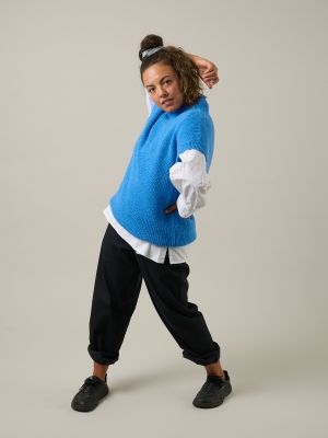 Kitchener Items - Auri Sweater Vest Mid Blue