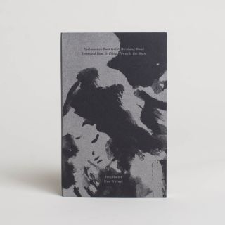 Verlassenes Boot treibt Richtung Mond von Jürg Halter & Uwe Wittwer