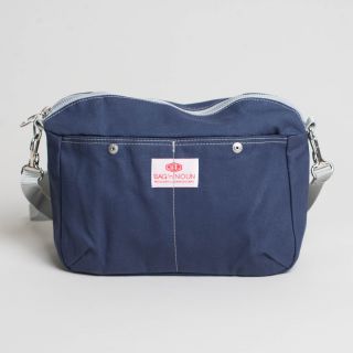 Bag 'n' Noun - Canvas Pochette in Navy
