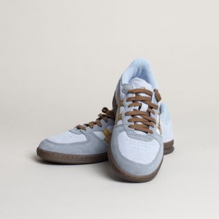 ASICS SportStyle SKYHAND OG Sneakers Womens - Dolphin Grey/Pepper